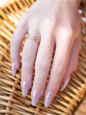 NIB Nail Reformation Rose Glaze Medium Almond Press-On Nail Kit - Neutral Shades